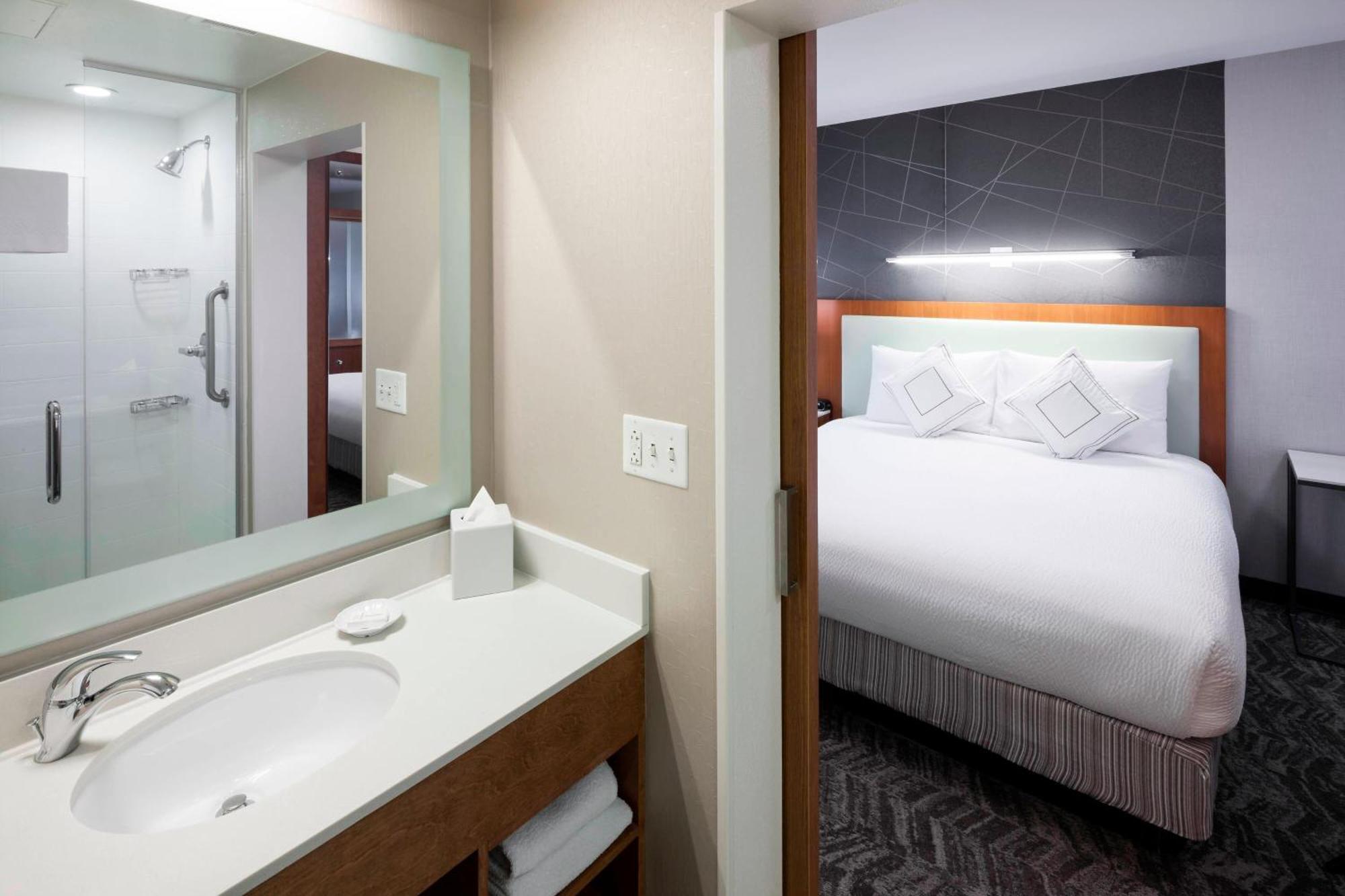 Springhill Suites By Marriott Salt Lake City Airport Екстер'єр фото